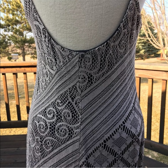 NWT Harlow Maxi Dress Taupe Knit Lace Fringe Hem - Picture 7 of 8